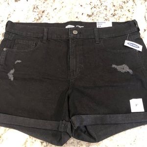 Black Old Navy boyfriend shorts size 14 women’s
